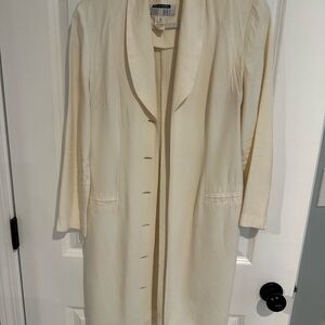 Elegant Cream Women's Blazer/Coat